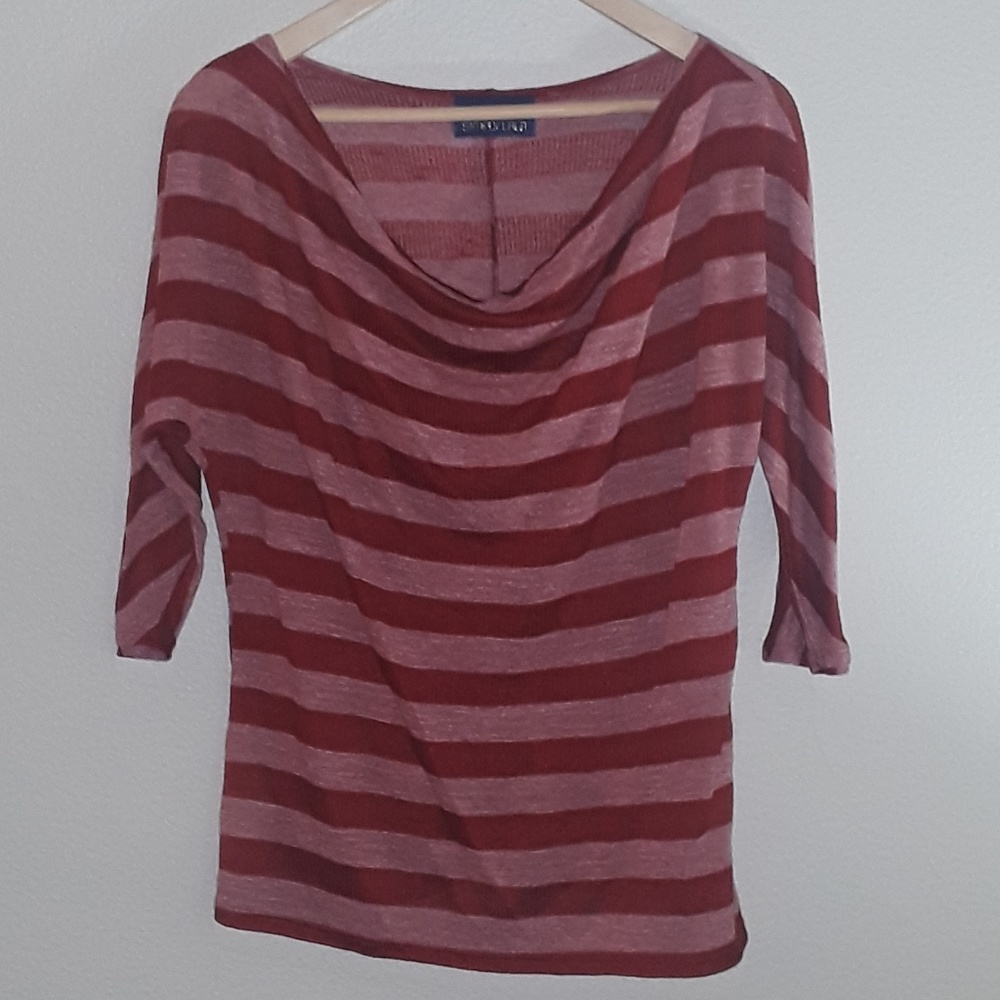 Red stripe top